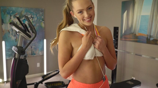 Ashley Red - Workout In The Bedroom