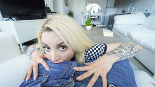 Lola Fae - The Always Sexy Lola