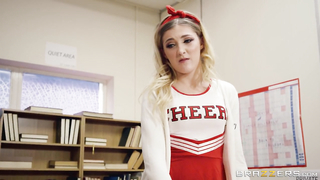 Rhiannon Ryder - Squirtin’ On A Nerd
