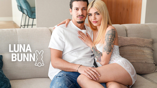 Luna Bbunny - Hot Tattooed Blonde Enjoys Big Cock